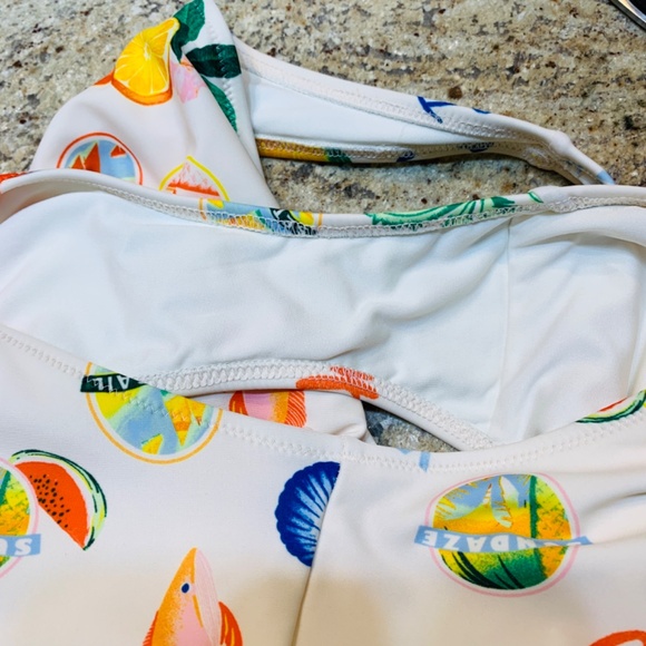 Old Navy One Piece Swimsuit Womens Large White Tropical Fish Food Novelty Print - Picture 14 of 15